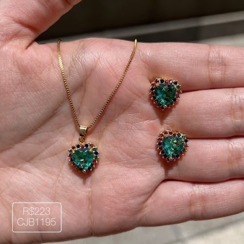 Conjunto Coração Turmalina Fusion Cravejada Rainbow Dourada